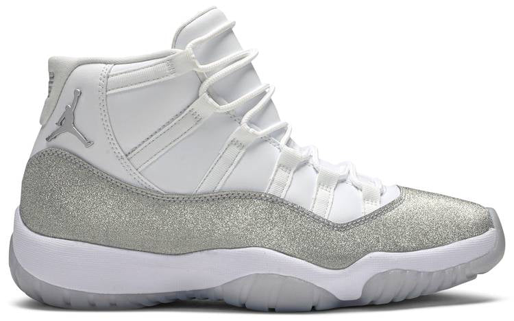 Air Jordan 11 Retro 'Vast Grey' AR0715-100